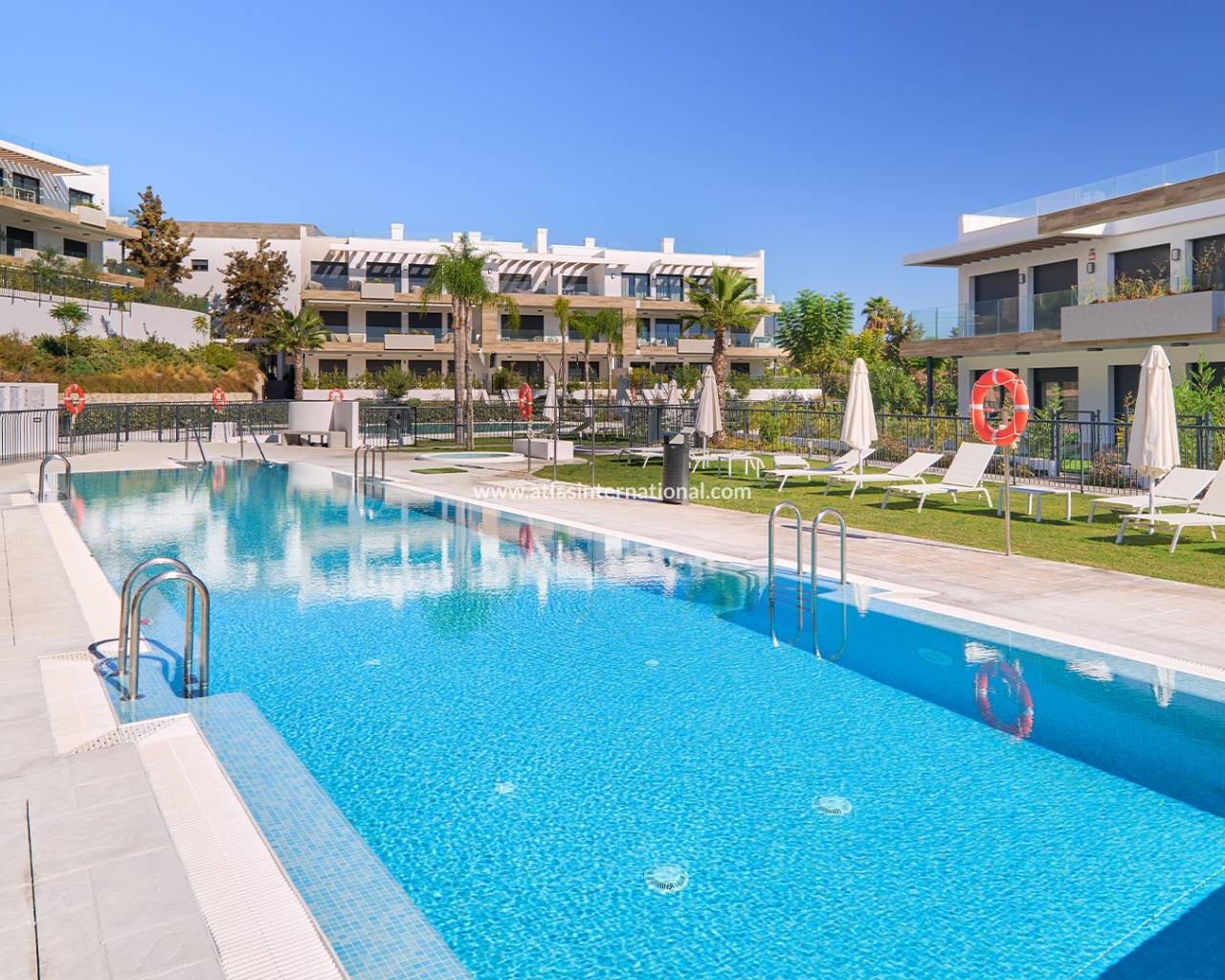 Apartment - New Build - Estepona (Málaga) - Spain
