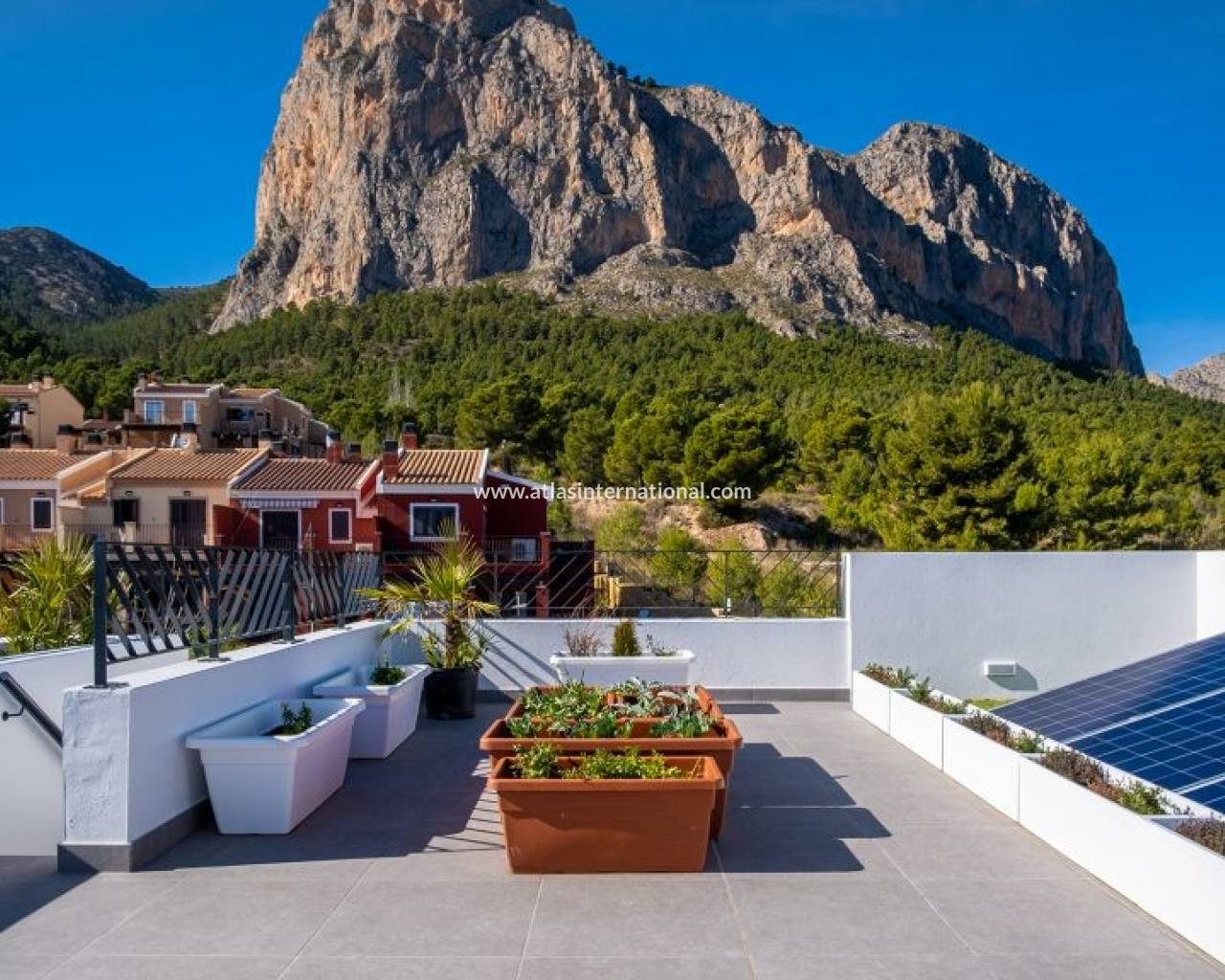 Semi-Detached Villa - Nueva construcción  - Polop - Polop