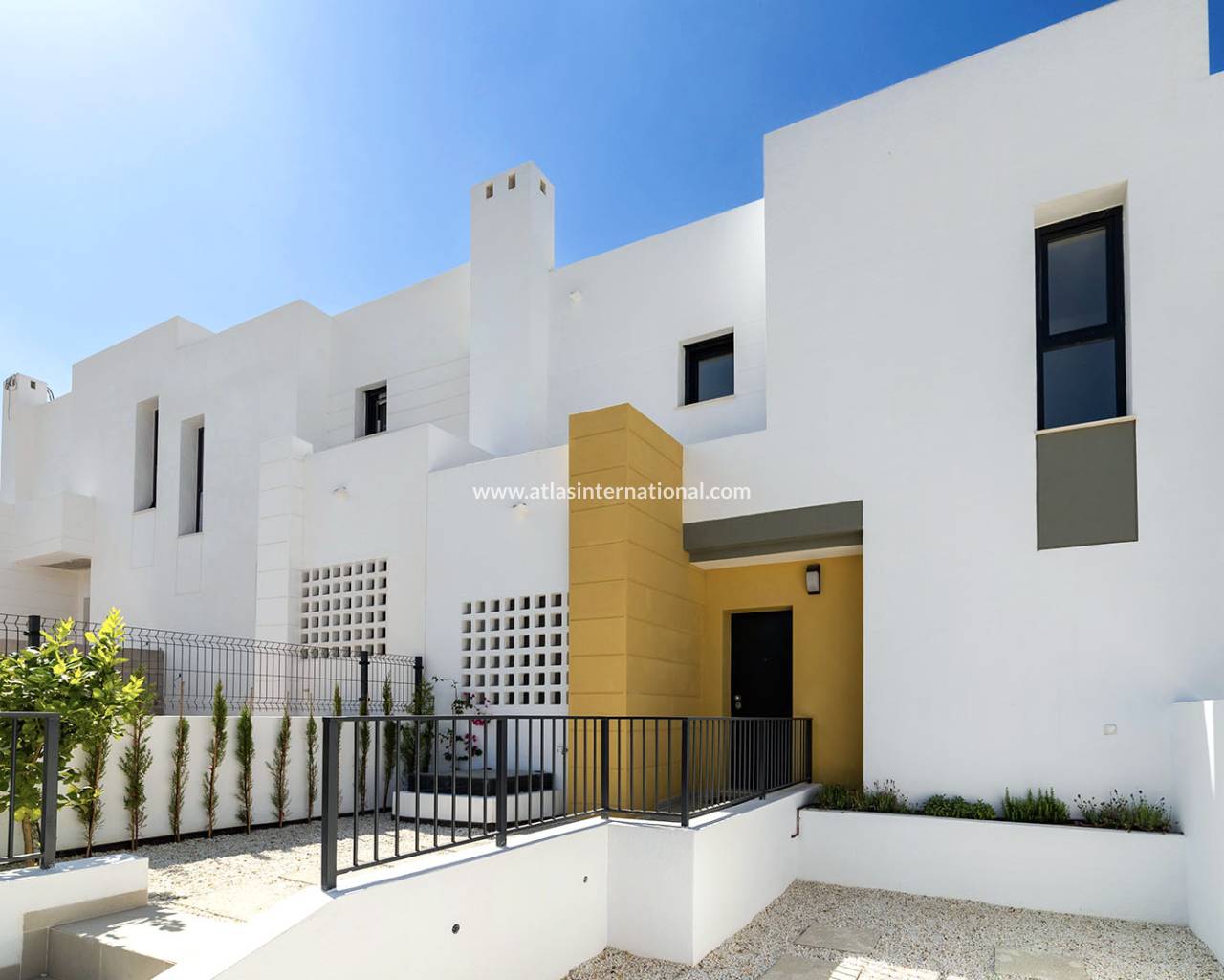Villa - Nieuw - Busot, zona Bonalba Golf (Alicante) - Spain