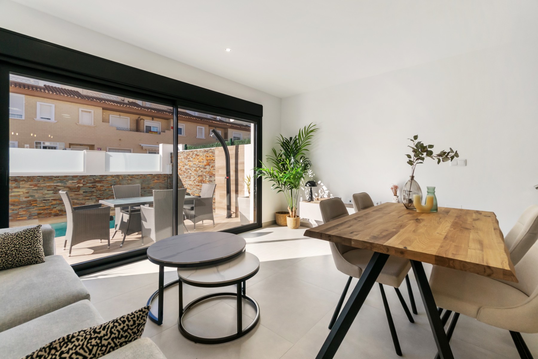 House in Los Tarragas - Image 4