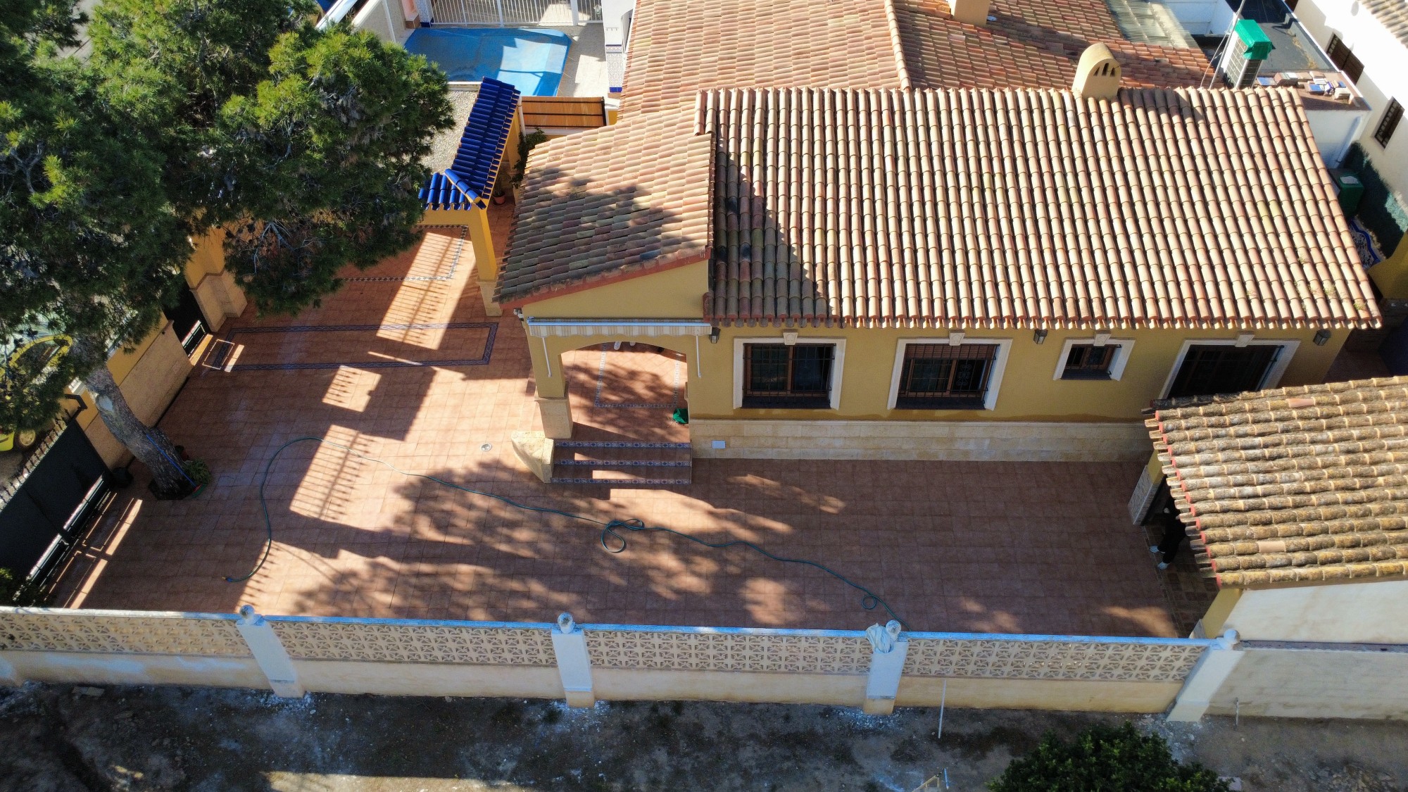 House in Punta Prima - Image 3