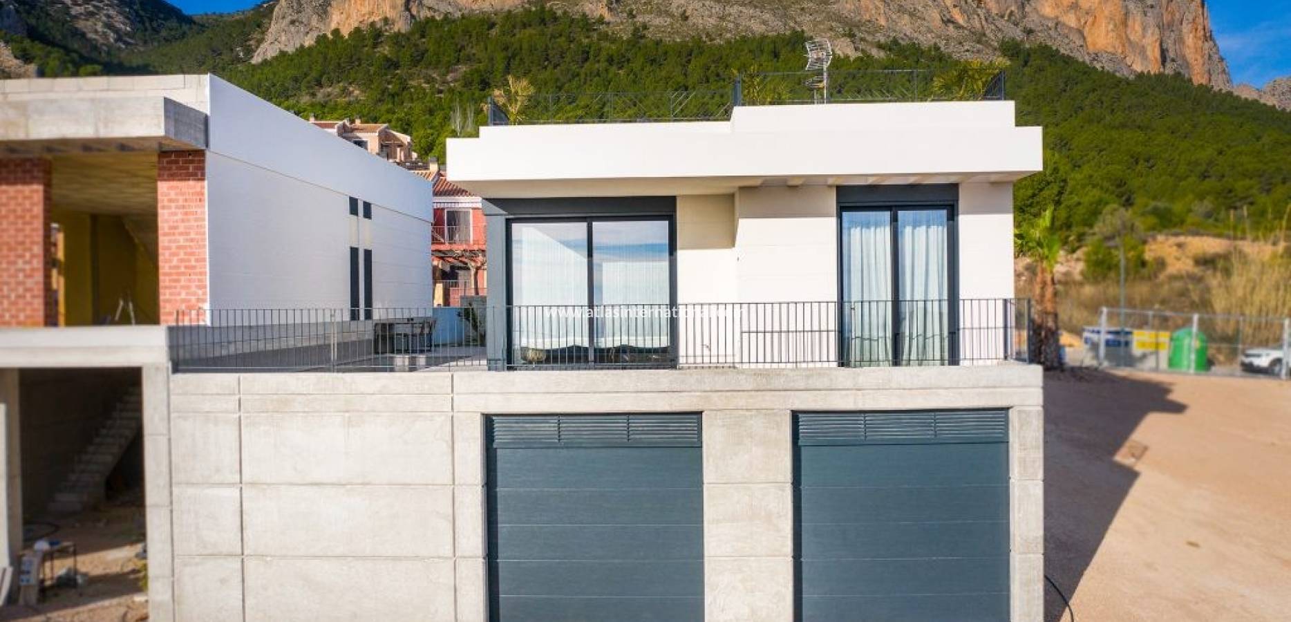 New Build - Semi-Detached Villa - Polop