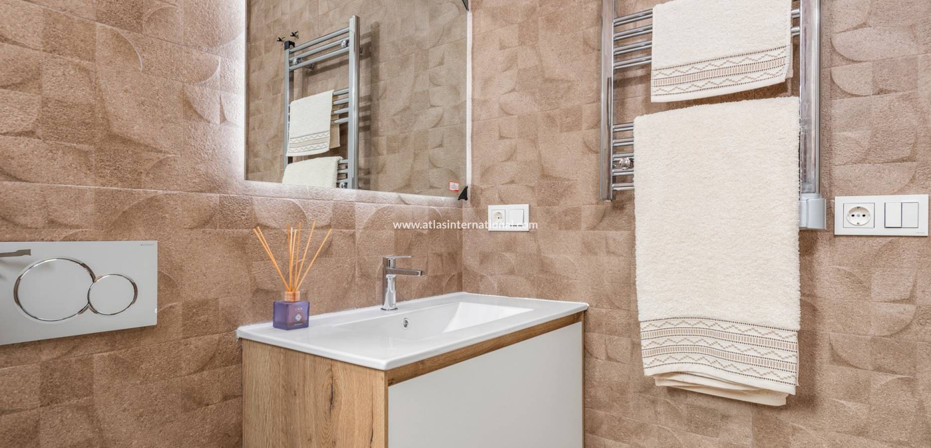 Nieuw - Villa - Vera