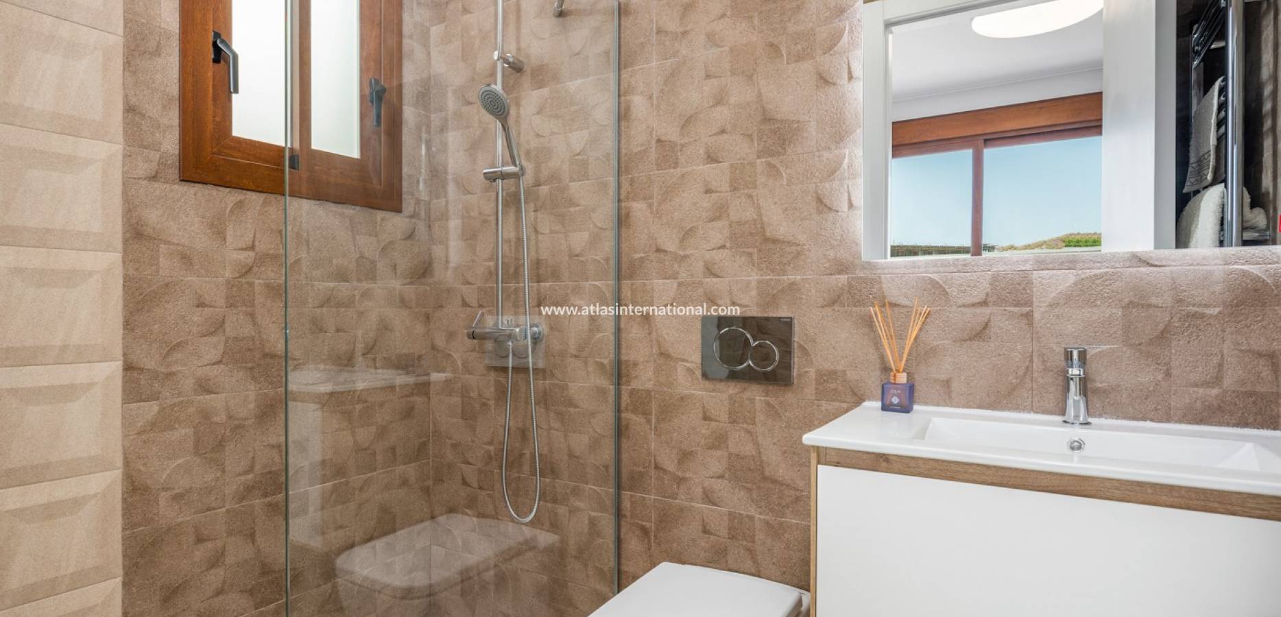 Nieuw - Villa - Vera