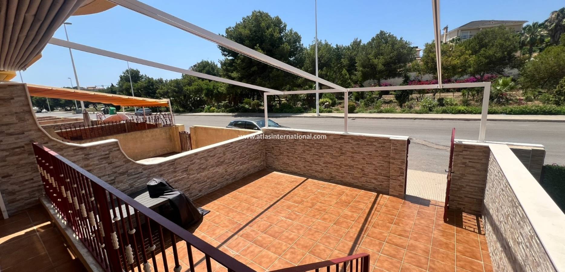 Resale - Semi detached villa - Orihuela costa - La Zenia