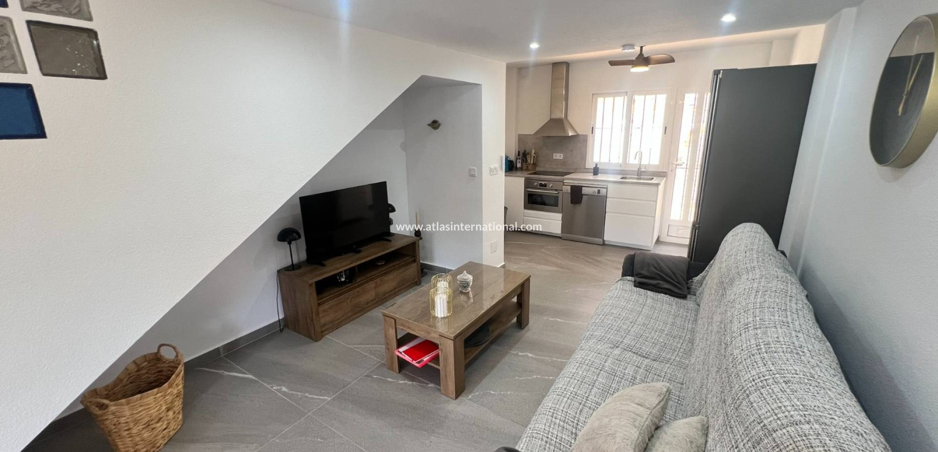 Resale - Semi detached villa - Orihuela costa - La Zenia