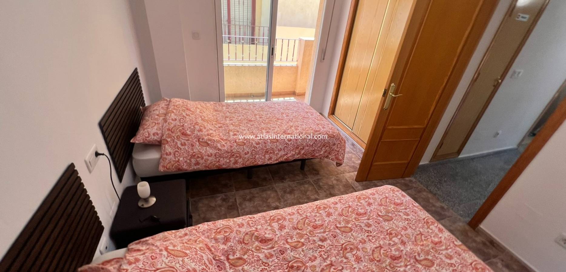 Resale - Semi detached villa - Orihuela costa - La Zenia