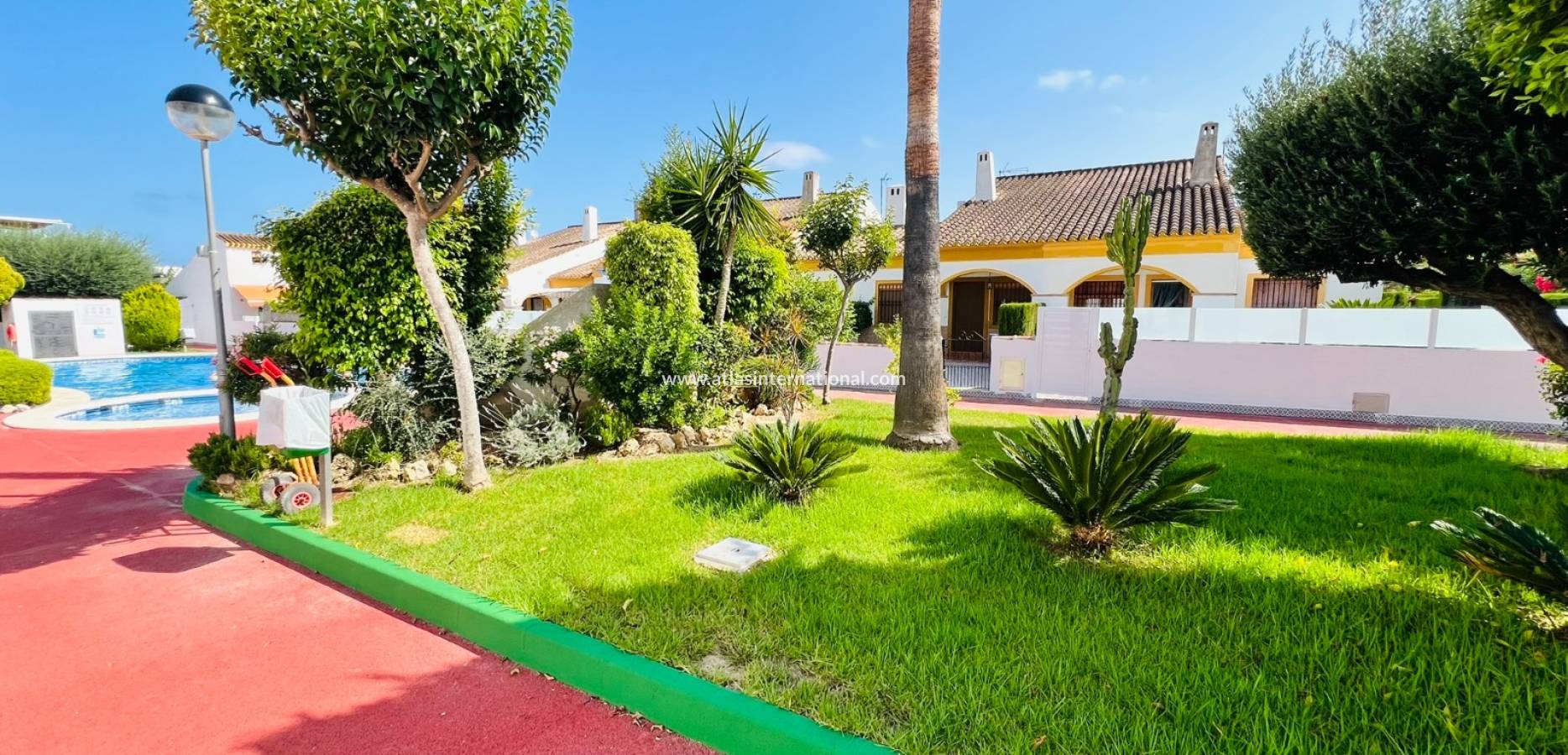 Resale - Bungalow - La Torre de la Horadada