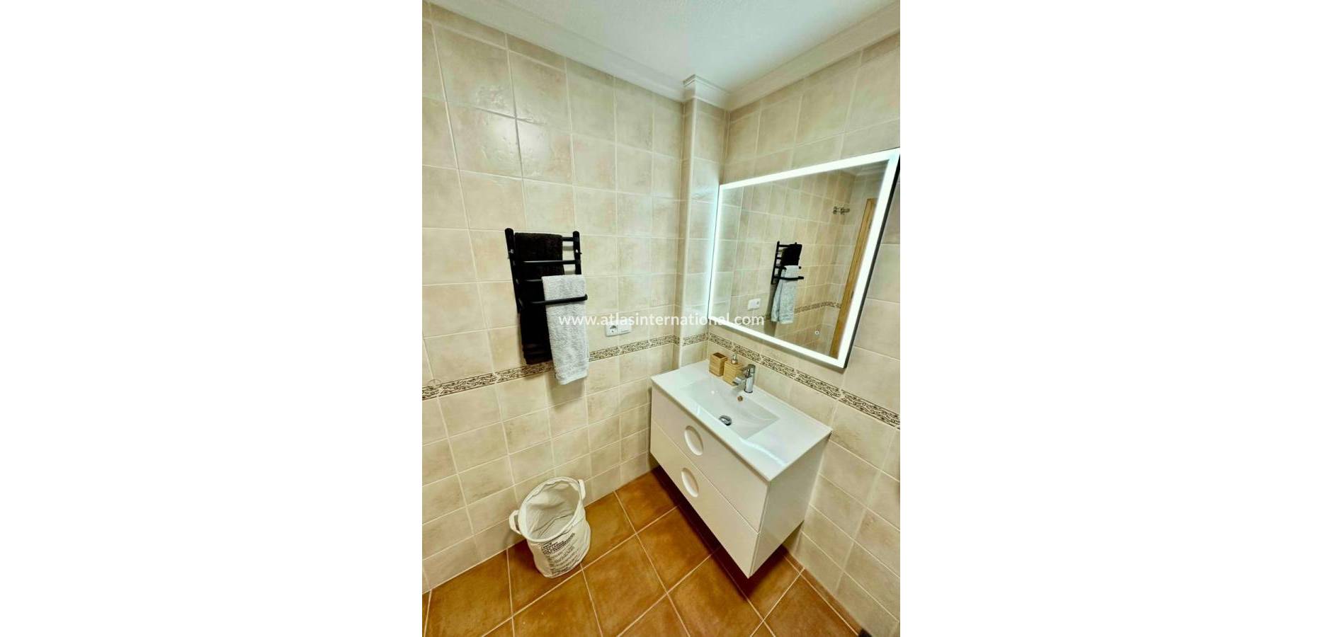 Odsprzedaż - Dupleks - Torrevieja