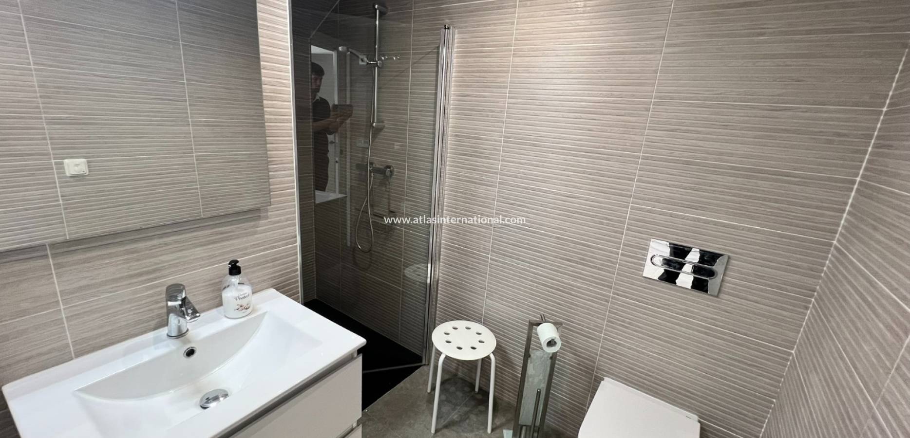 Odsprzedaż - Kamienica - La Torre de la Horadada