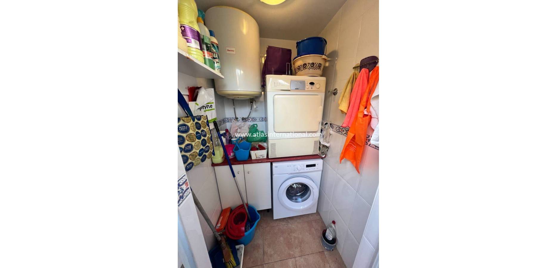 Resale - Semi-Detached Villa - Orihuela costa - Punta Prima