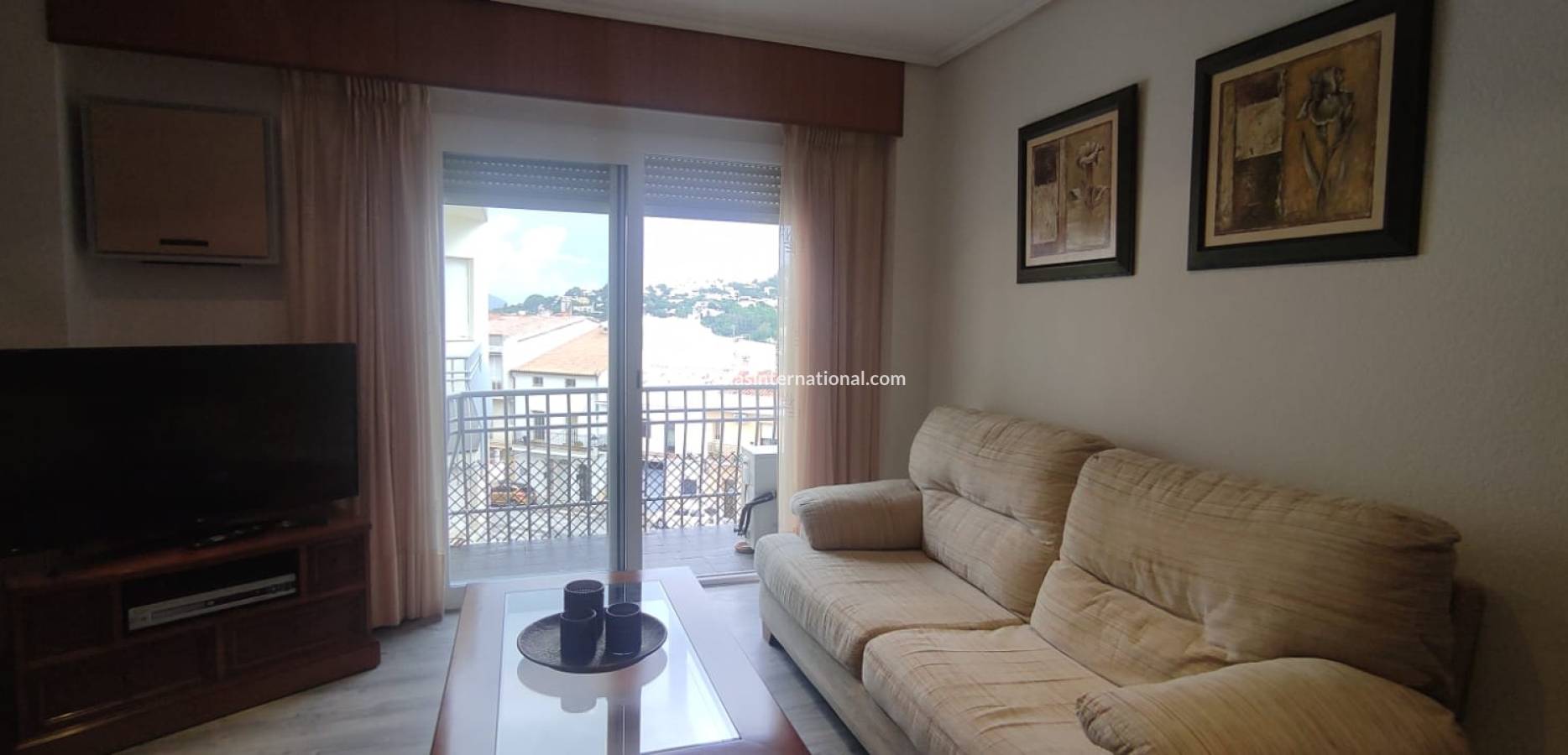 Resale - Lägenhet - Orba