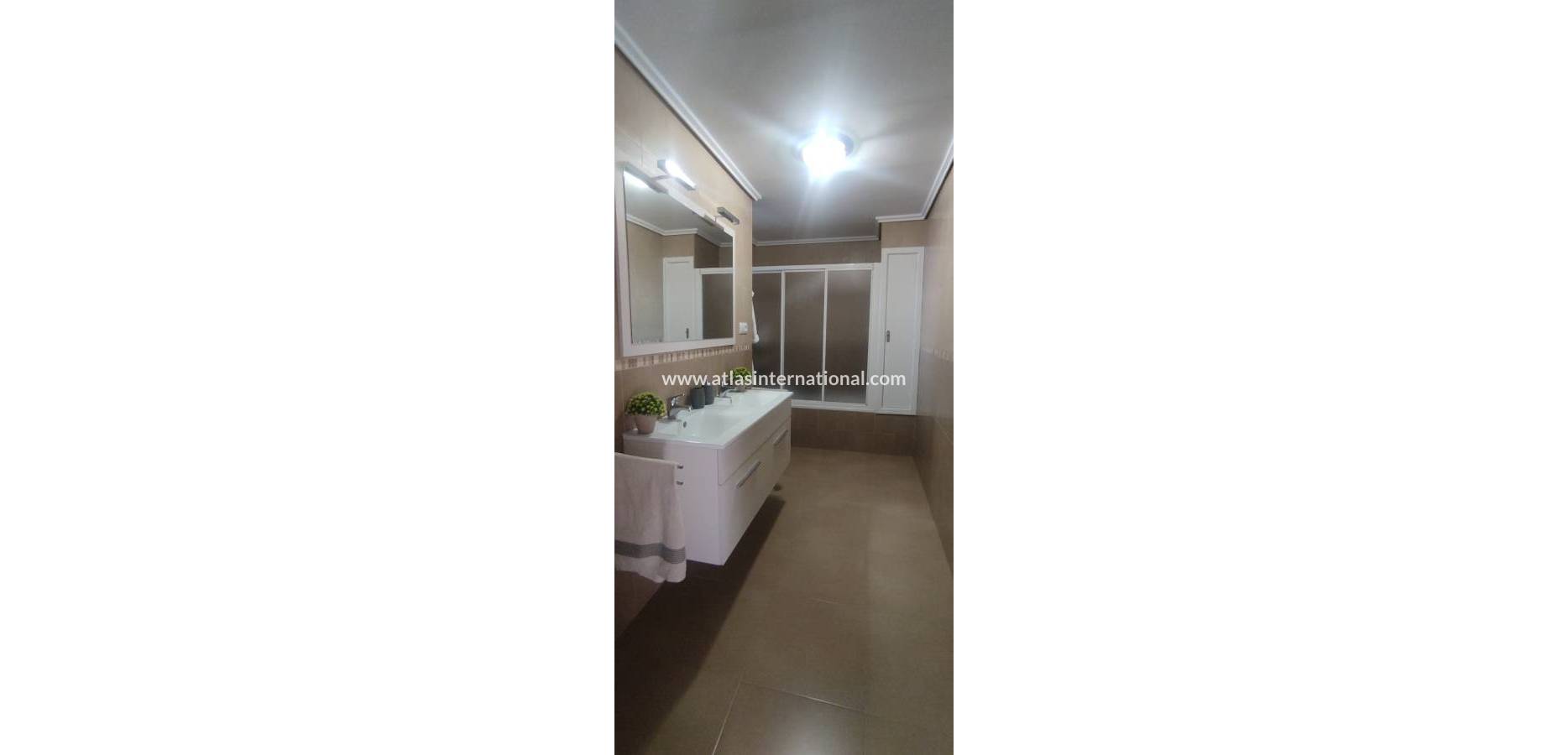 Resale - Lägenhet - Orba