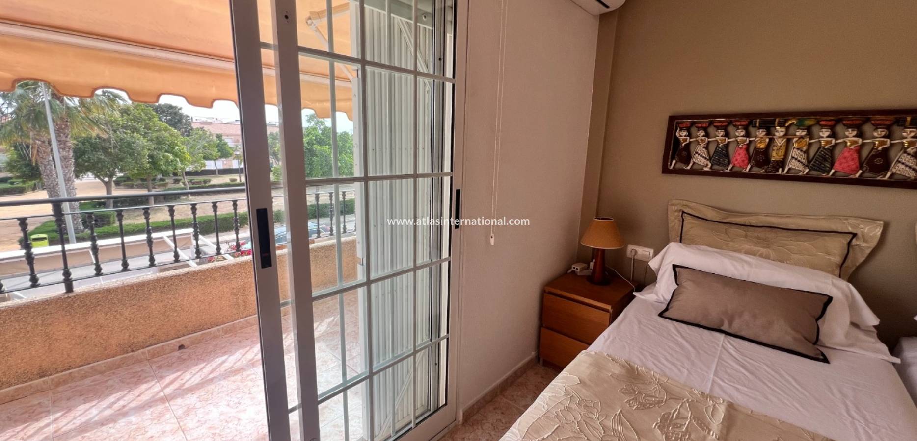 Resale - Stadshus - La Torre de la Horadada