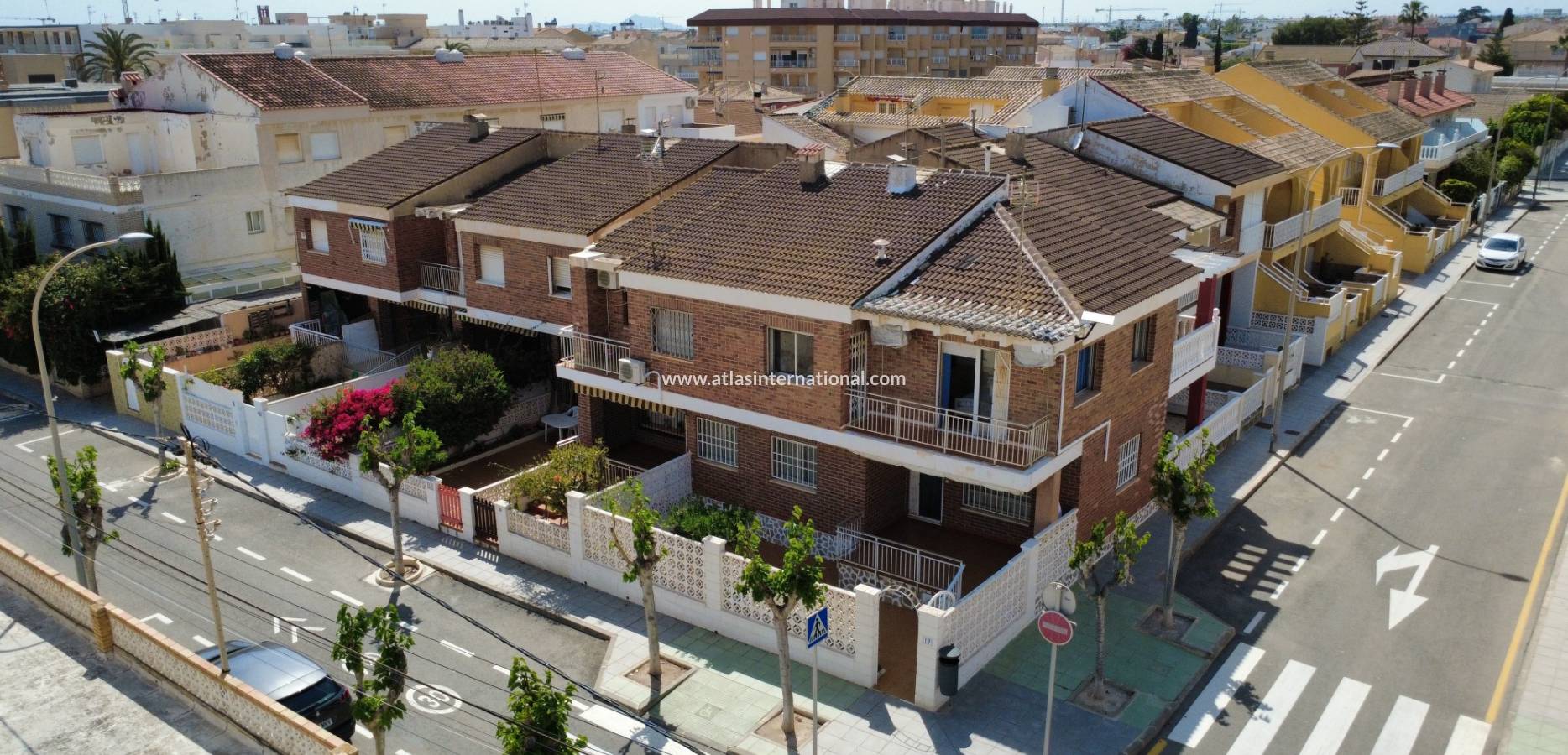Resale - Semi detached villa - La Torre de la Horadada