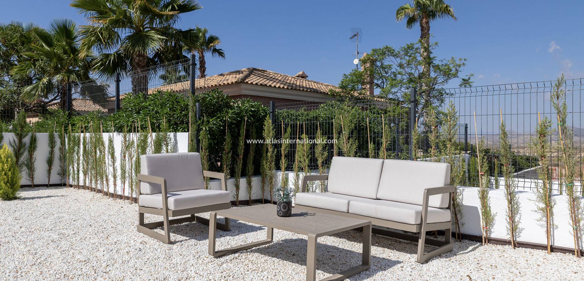  - Villa - Busot, zona Bonalba Golf (Alicante) - Spain