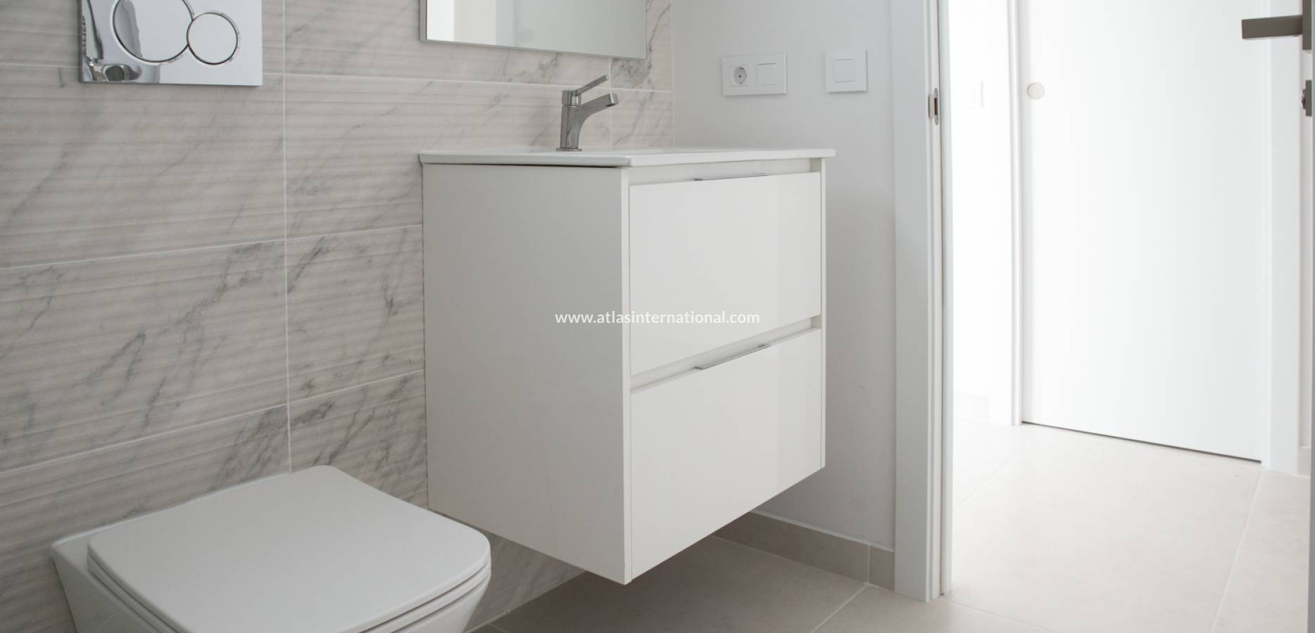  - Villa - Busot, zona Bonalba Golf (Alicante) - Spain