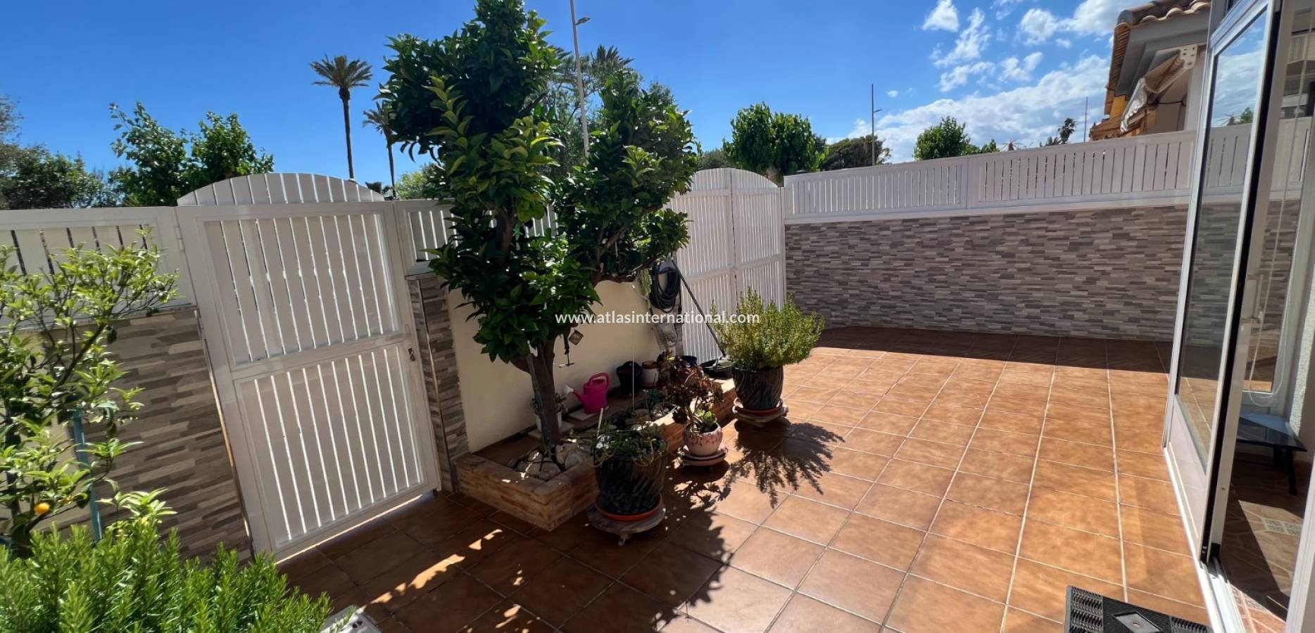 Venta - Semi-Detached Villa - La Torre de la Horadada