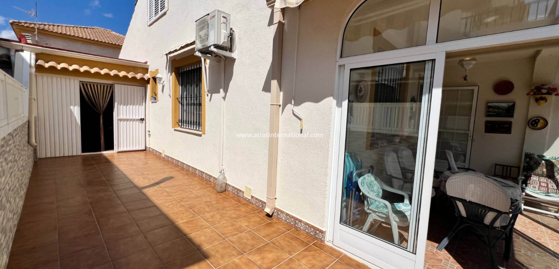 Venta - Semi-Detached Villa - La Torre de la Horadada