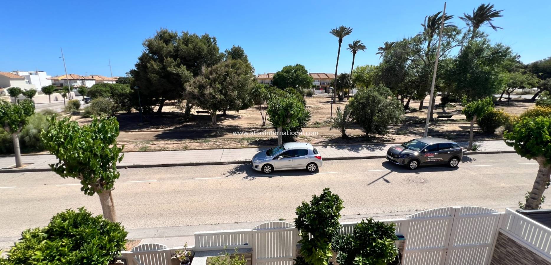 Venta - Semi-Detached Villa - La Torre de la Horadada