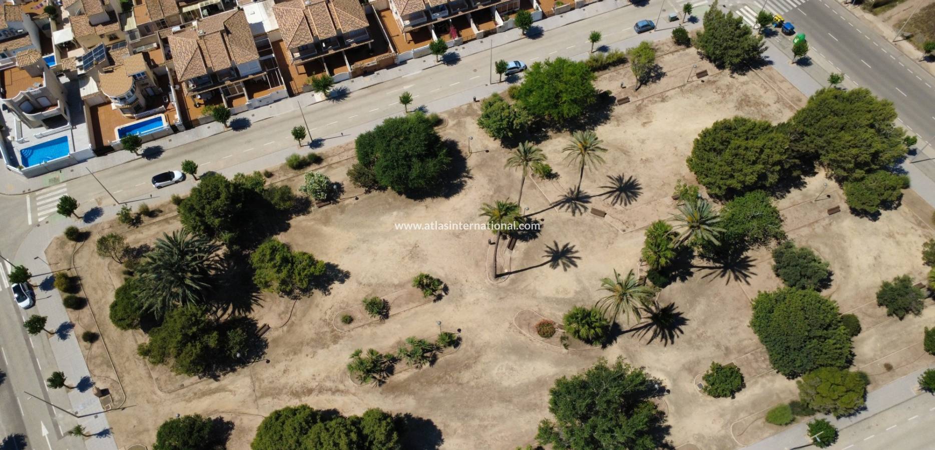 Venta - Semi-Detached Villa - La Torre de la Horadada