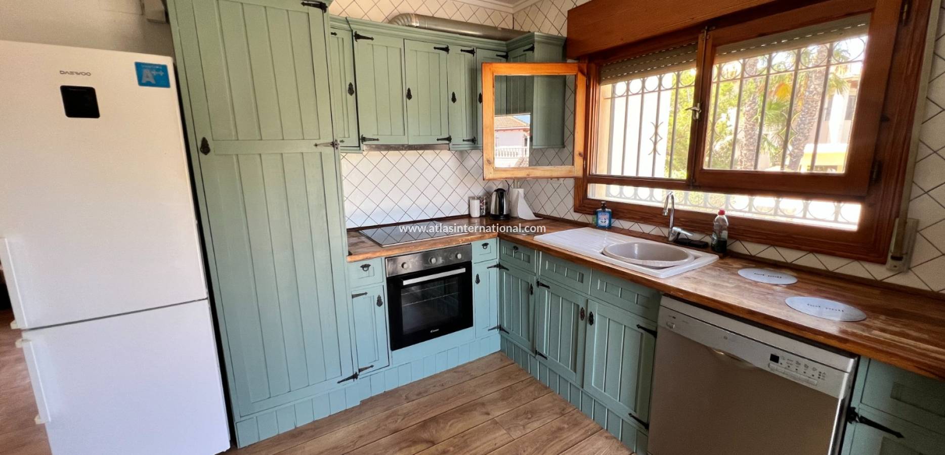 Resale - Villa - Pilar de la horadada - Pinar de Campoverde