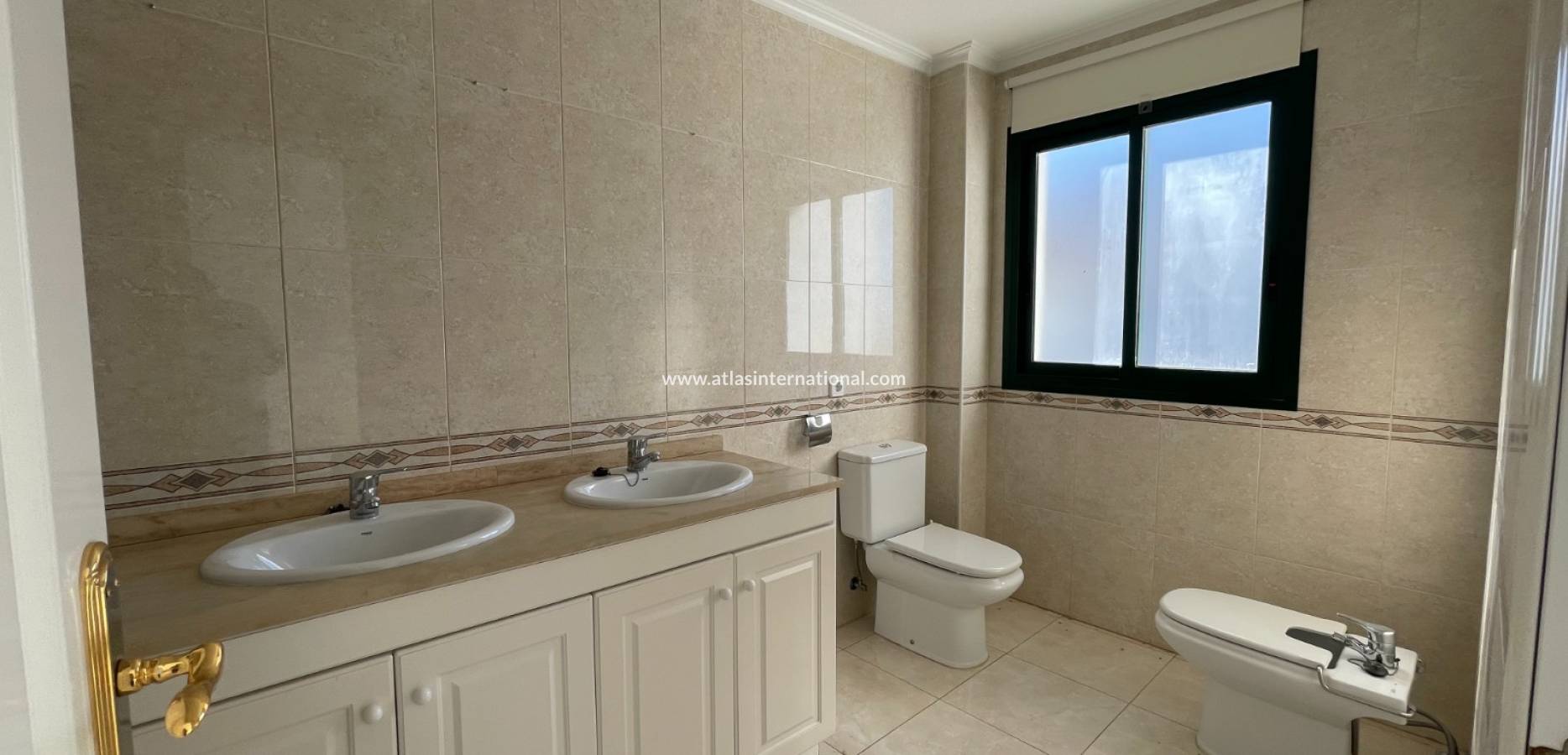 Resale - Apartment - Orihuela costa