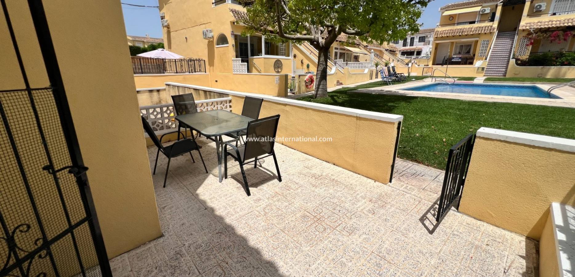 Resale - Duplex - Villamartin