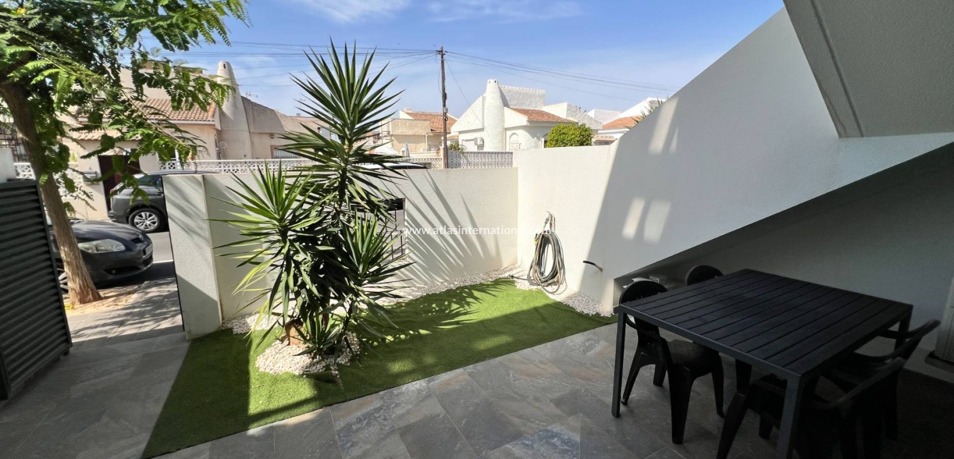 Resale - Duplex - Mil Palmeras