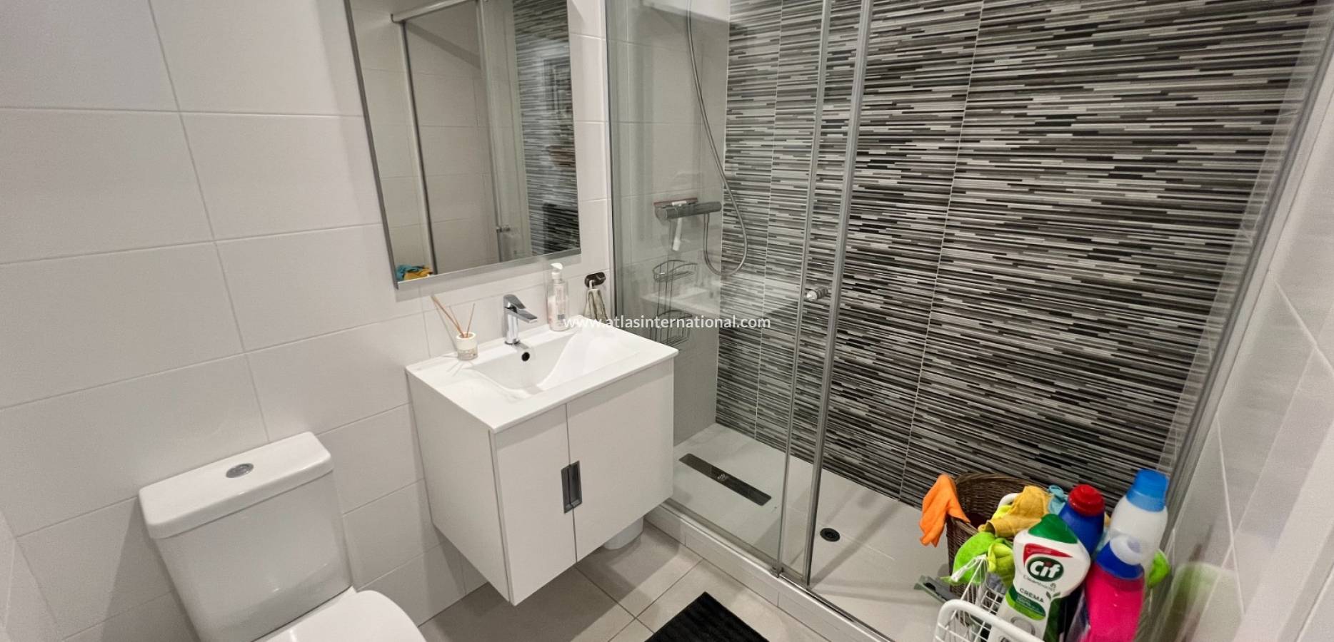 Resale - Duplex - Mil Palmeras