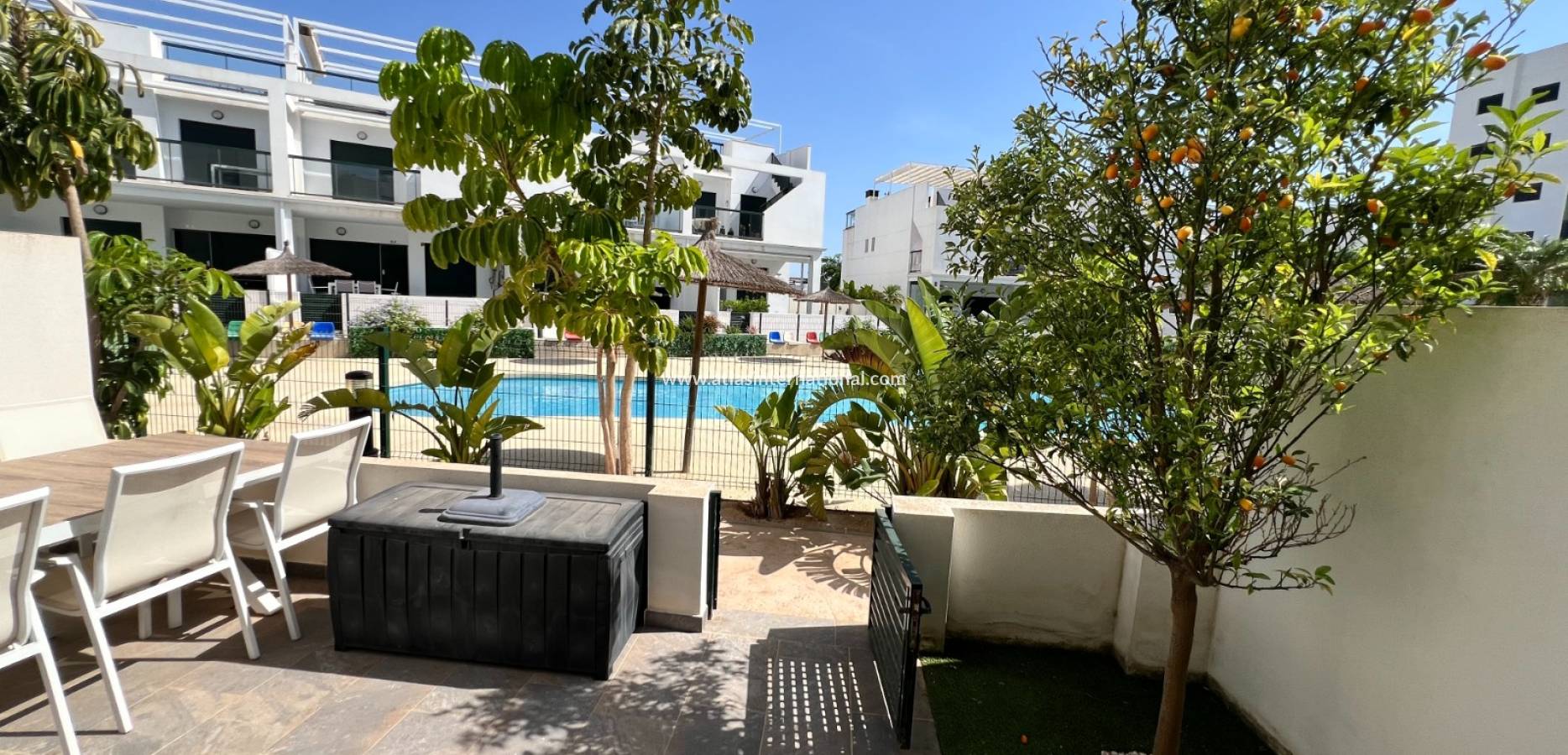 Resale - Duplex - Mil Palmeras