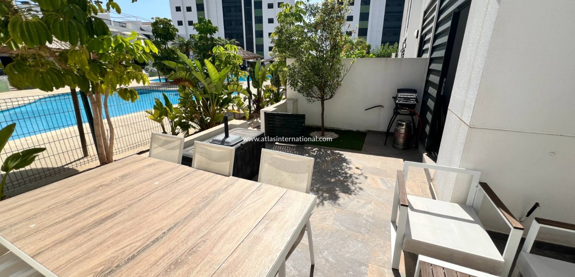 Resale - Duplex - Mil Palmeras