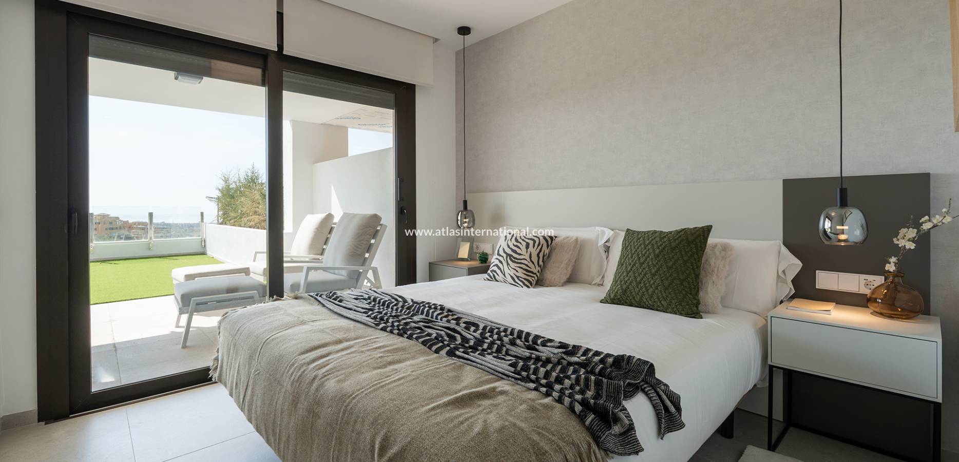 New Build - Semi-Detached - Estepona (Málaga) - Spain