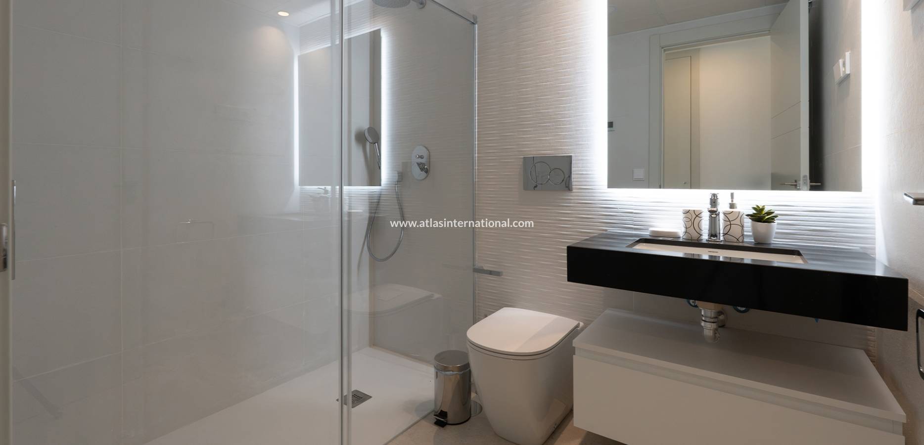 New Build - Semi-Detached - Estepona (Málaga) - Spain