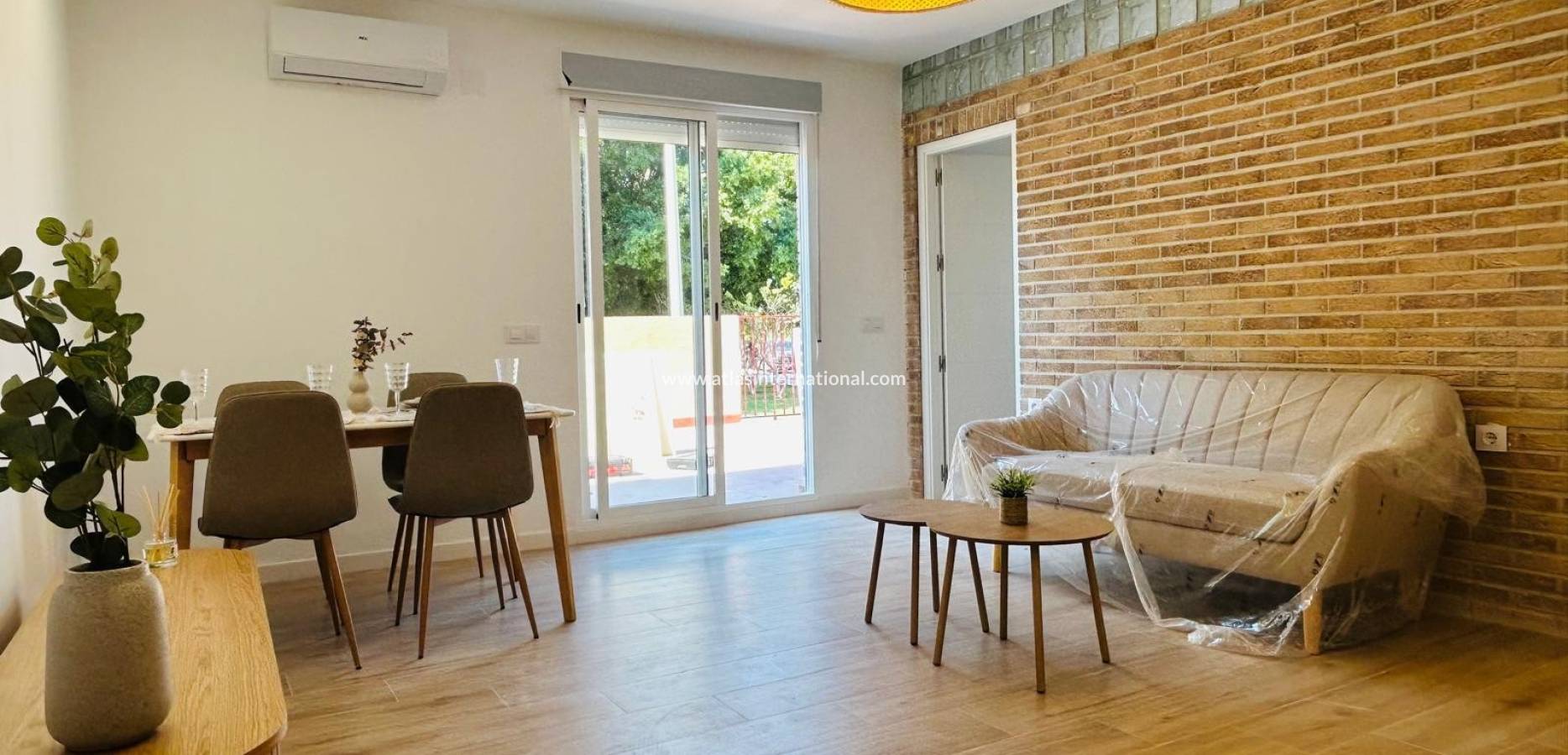 Odsprzedaż - Apartament - La Torre de la Horadada