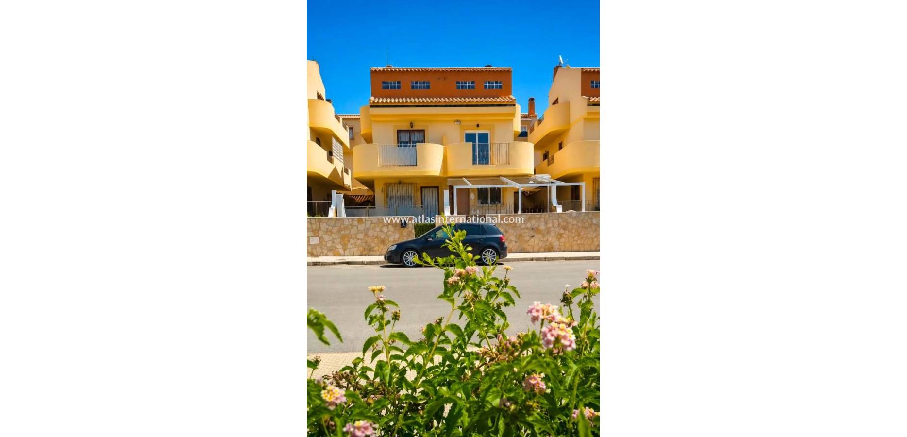 Resale - Semi detached villa - Orihuela costa - La Zenia
