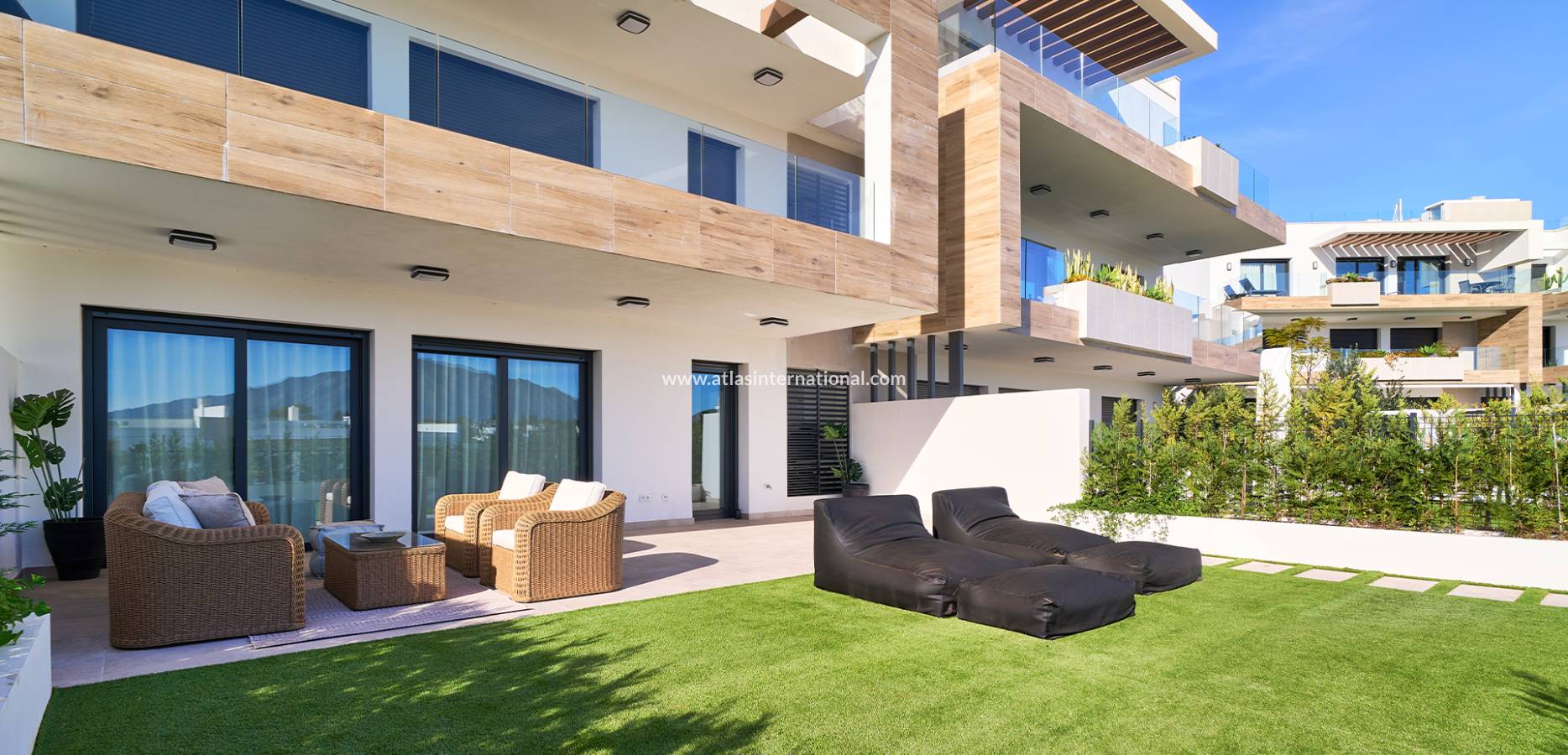 New Build - Leilighet - Estepona (Málaga) - Spain