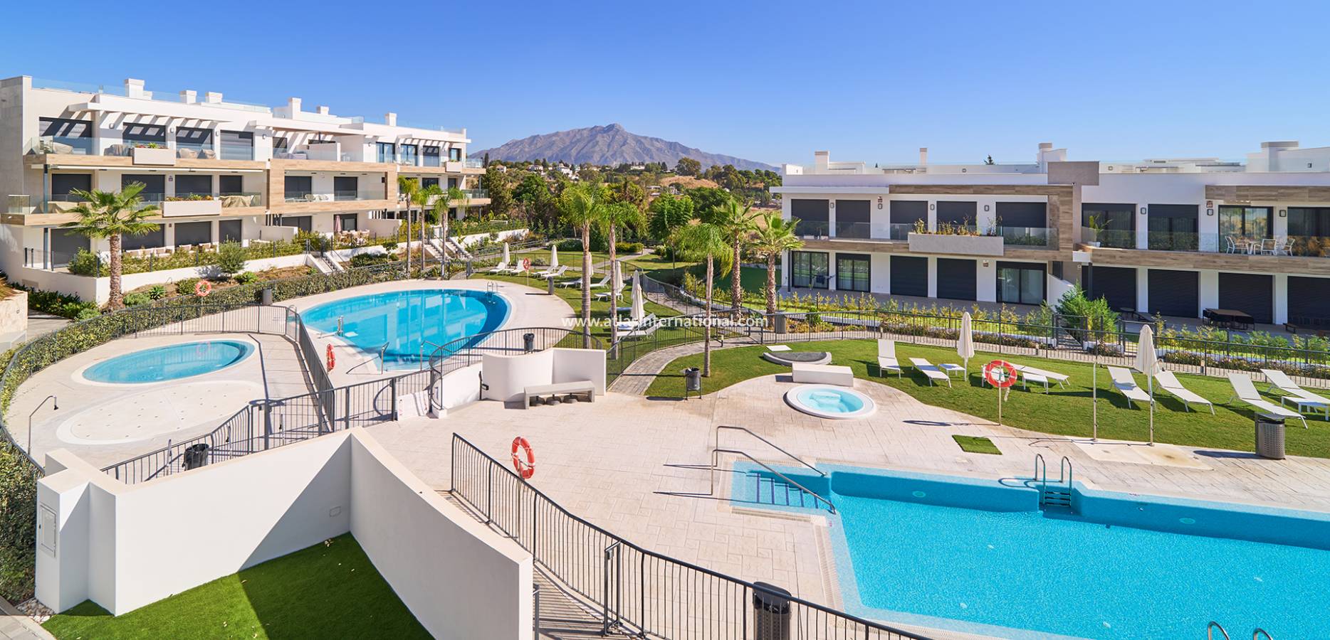 New Build - Leilighet - Estepona (Málaga) - Spain