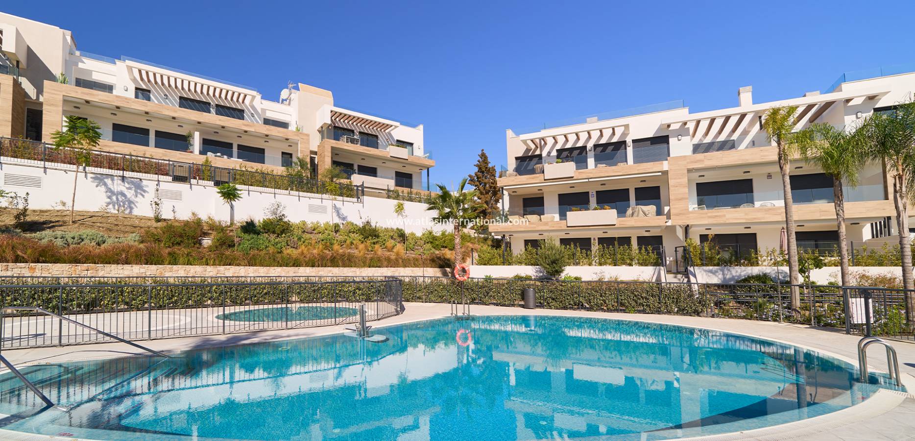 New Build - Leilighet - Estepona (Málaga) - Spain