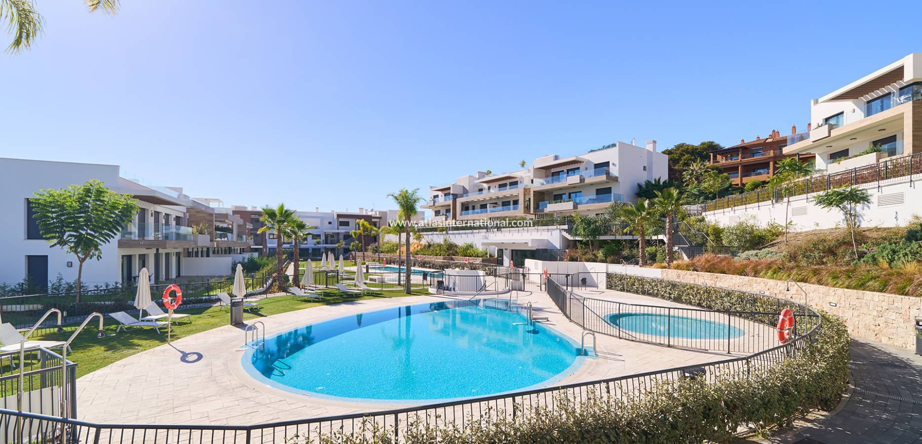 New Build - Leilighet - Estepona (Málaga) - Spain