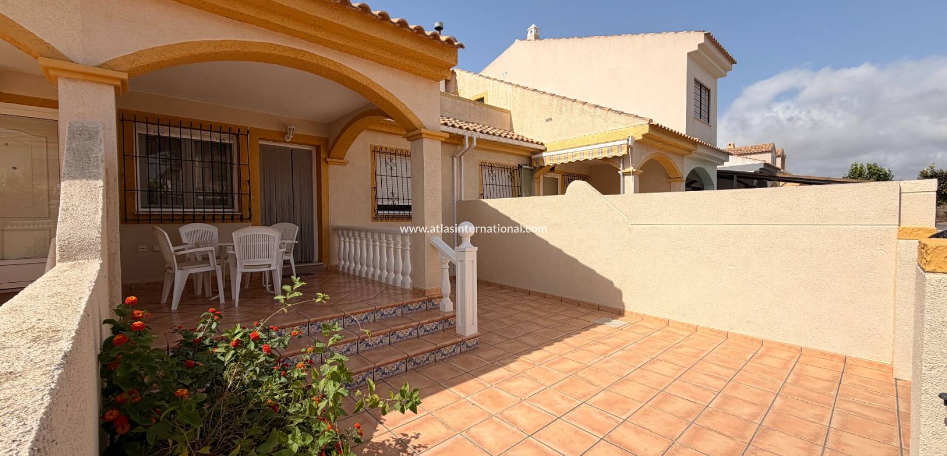 Resale - Stadshus - La Torre de la Horadada