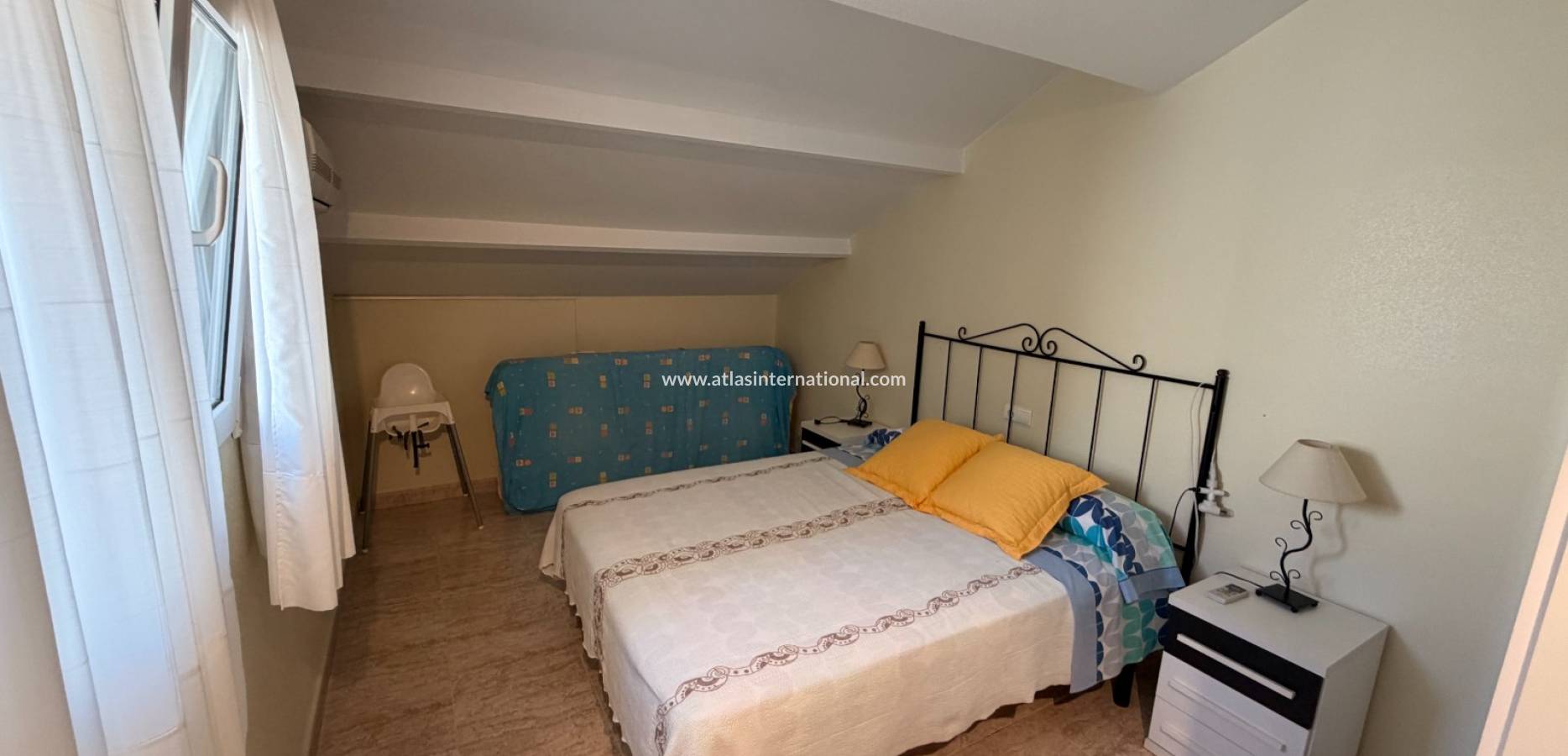Resale - Stadshus - La Torre de la Horadada