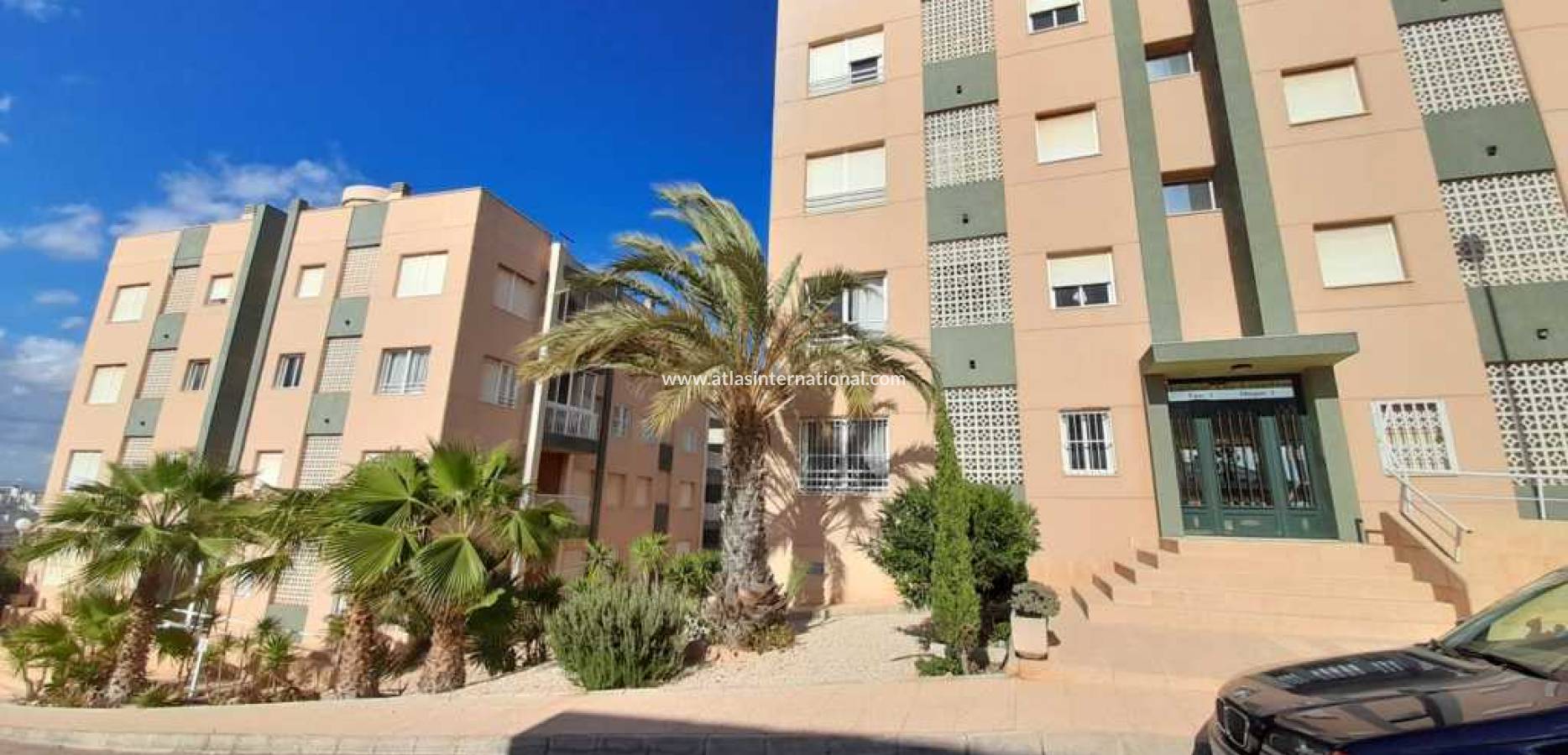 Resale - Apartamento - La Mata, Torrevieja