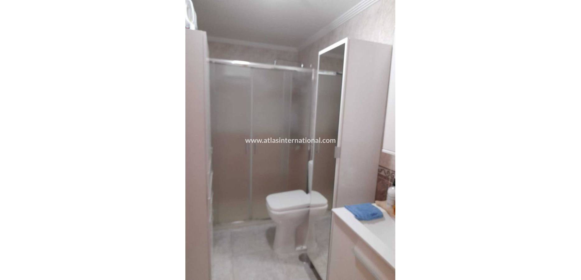 Resale - Apartamento - La Mata, Torrevieja