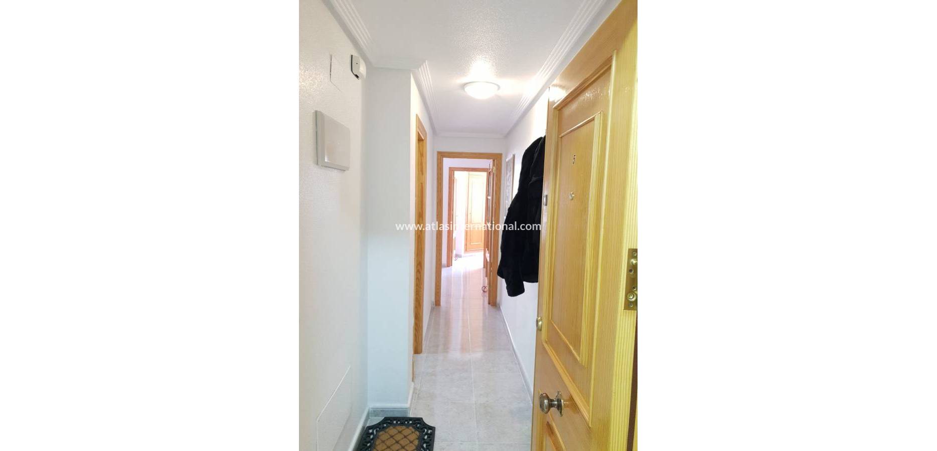 Resale - Apartamento - La Mata, Torrevieja