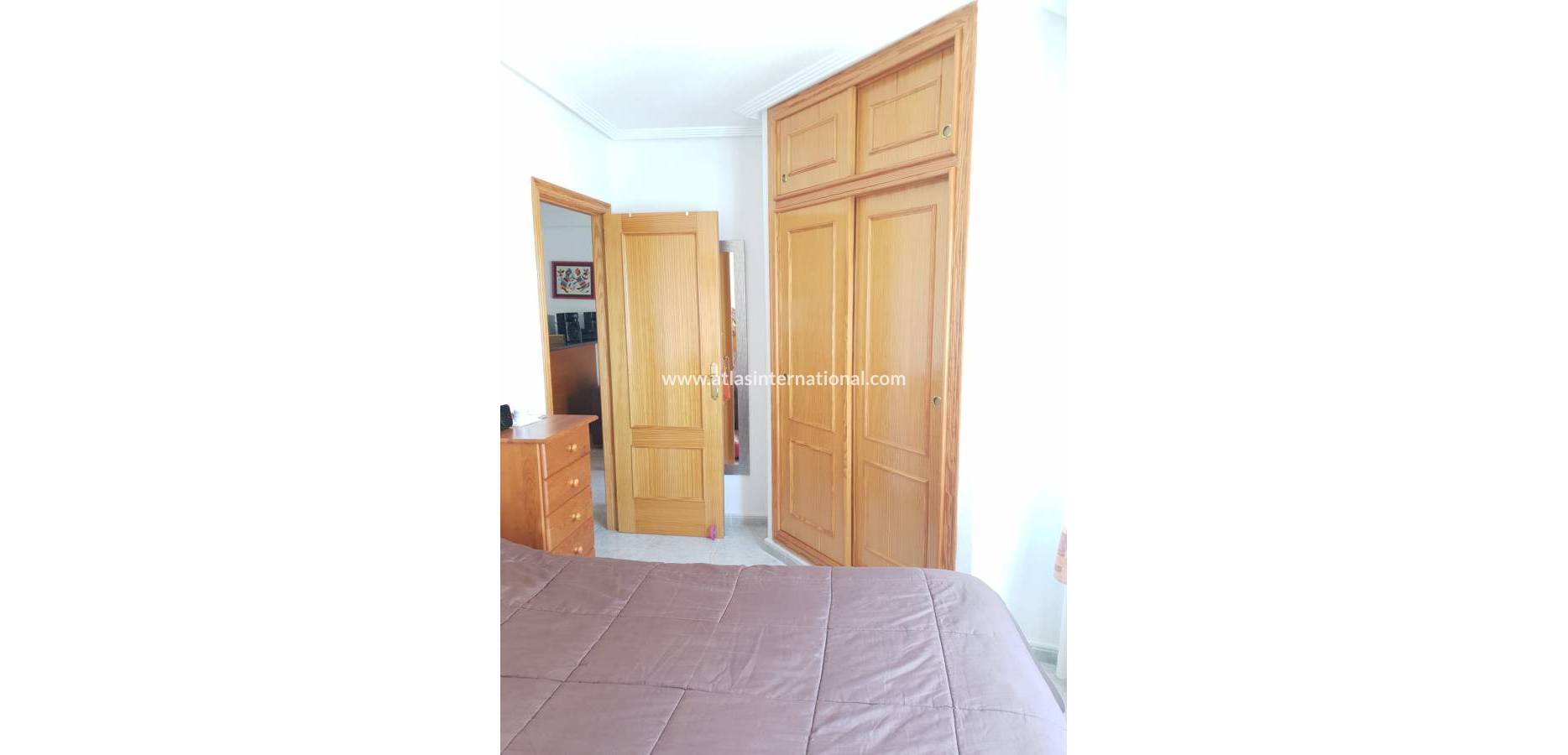 Resale - Apartamento - La Mata, Torrevieja