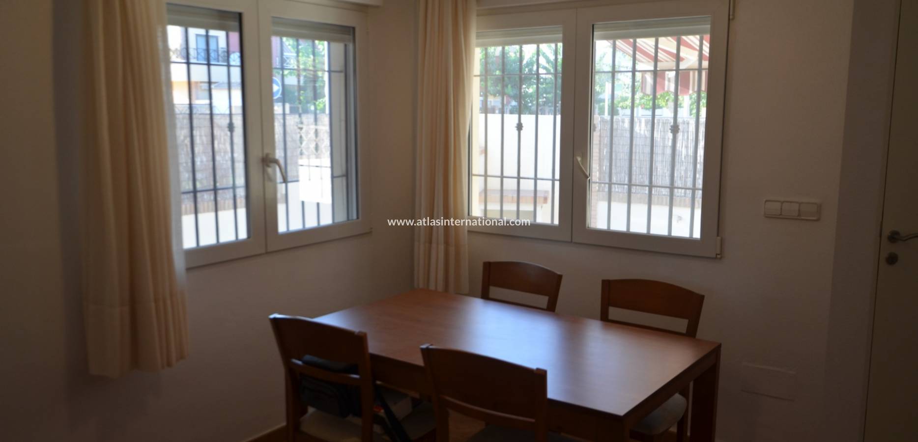 Venta - Semi-Detached Villa - La Torre de la Horadada