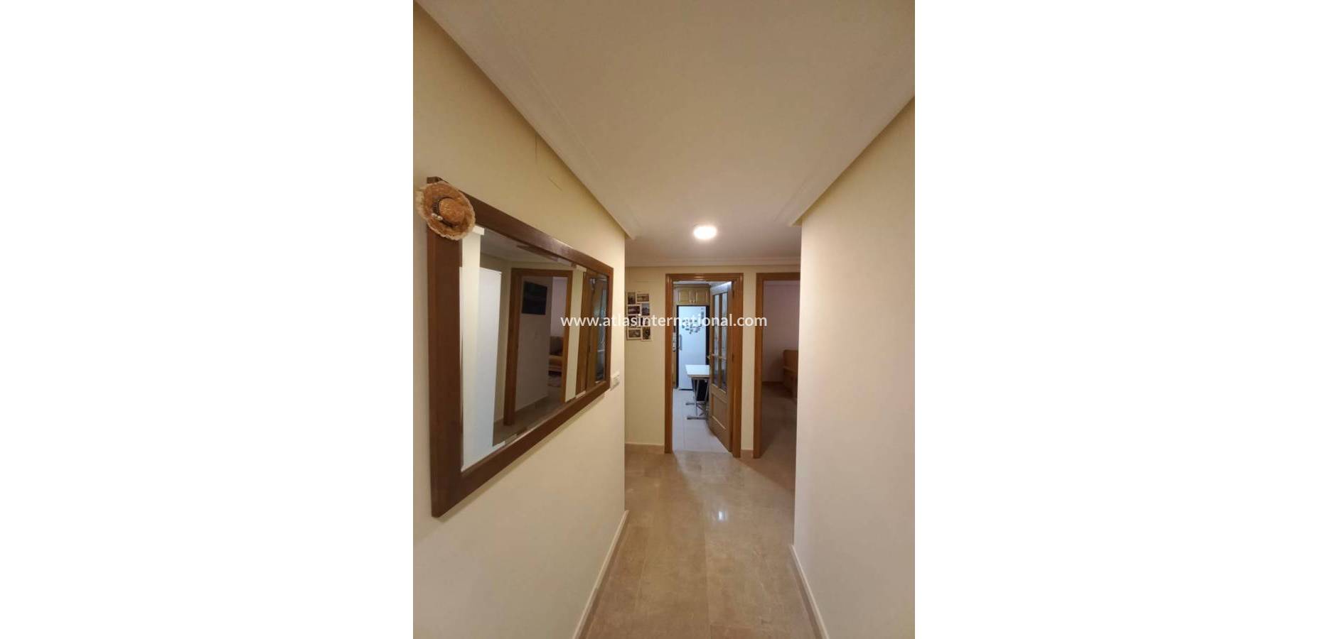 Resale - Apartamento - Torrevieja