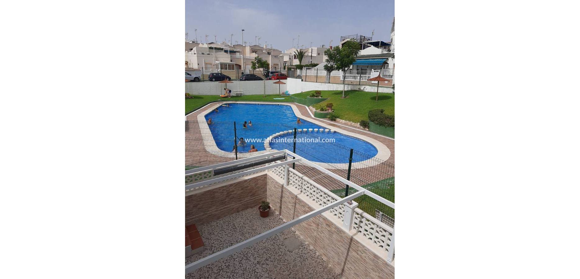 Resale - Bungalow - Torrevieja