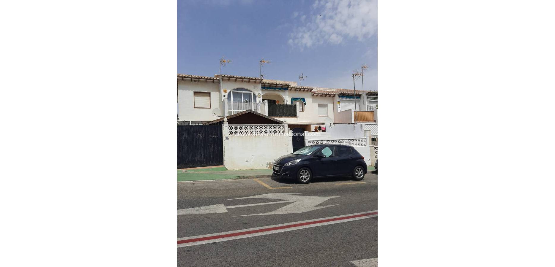 Resale - Bungalow - Torrevieja